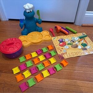 Play-Doh Cookie Monster Letter Lunch Play Set VINTAGE - 34 pcs - Sesame Street